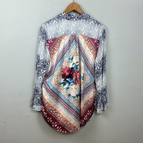 Chicos Faded Medallion Mixed-Print Shirt Sz 2/ 12-14 - Picture 8 of 14